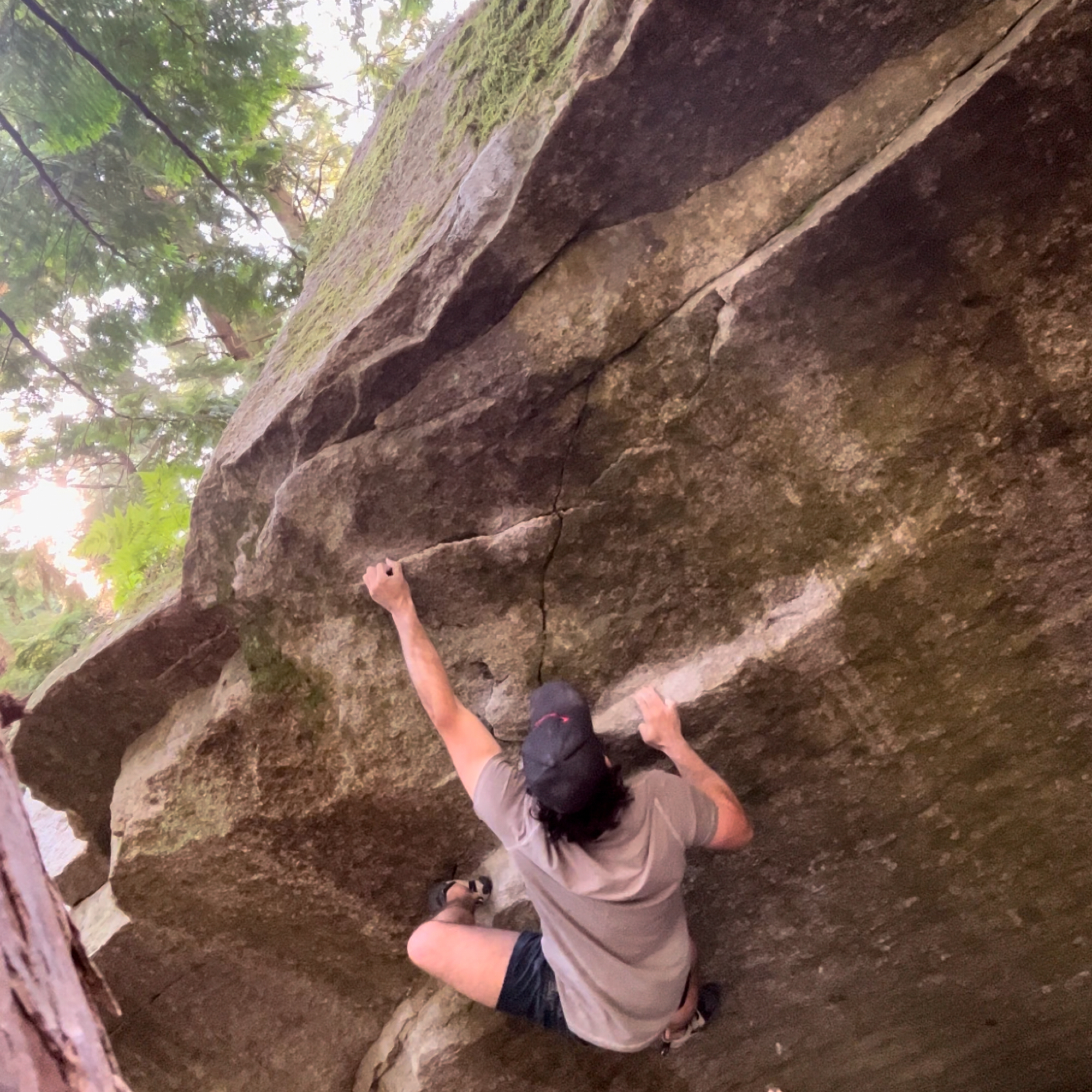 Climbing Beta video of climbers on The Rookie v8 in Squamish with undefined beta videos in KAYA, the climber's app - where climbers can log and track their ascents, progress, and connect with their local gym and outdoor climbing community.