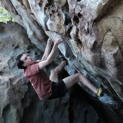 Red House v7, Stone Fort - Beta Video from Joshua.fitz