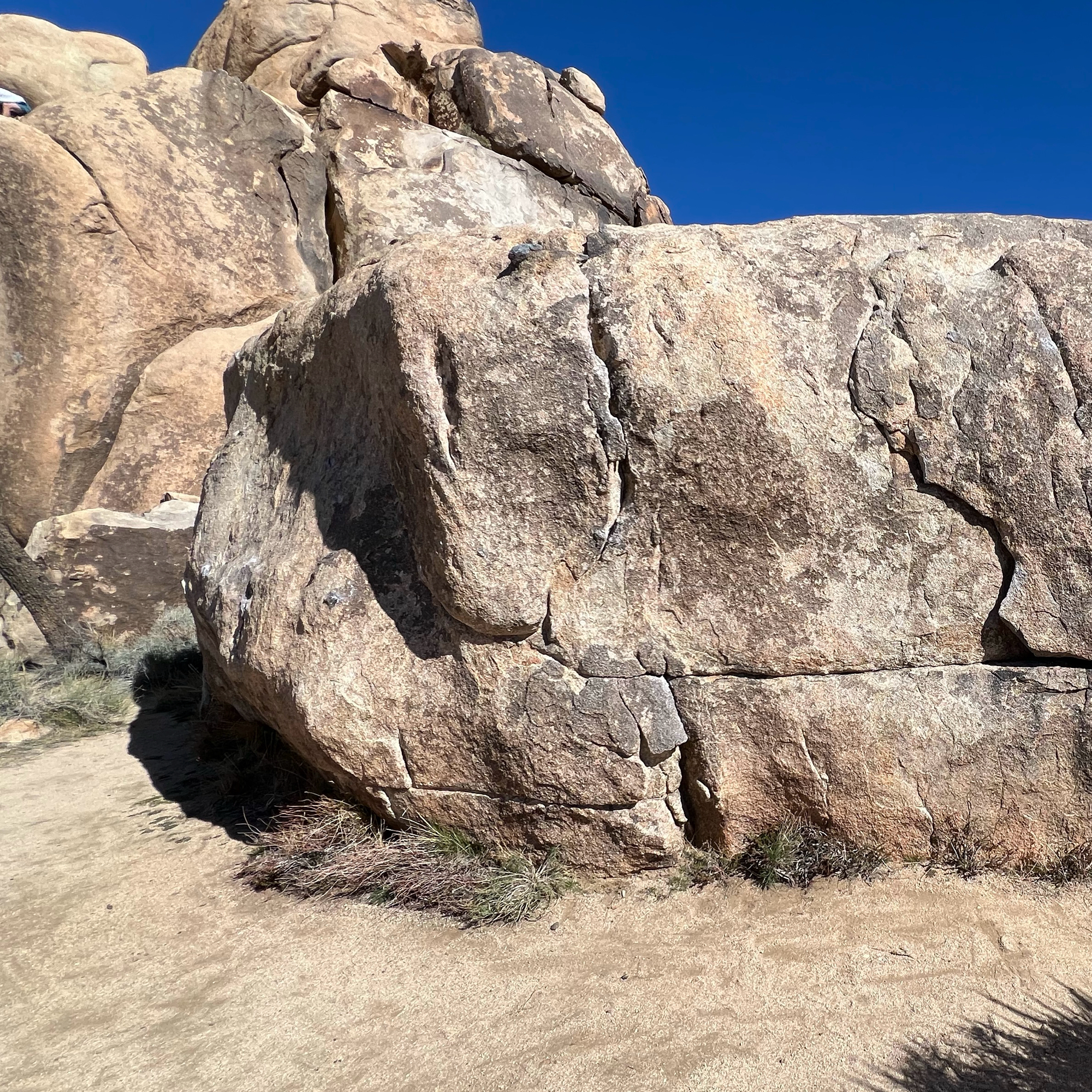 Climbing Beta video of climbers on Oryan vB in Joshua Tree with undefined beta videos in KAYA, the climber's app - where climbers can log and track their ascents, progress, and connect with their local gym and outdoor climbing community.