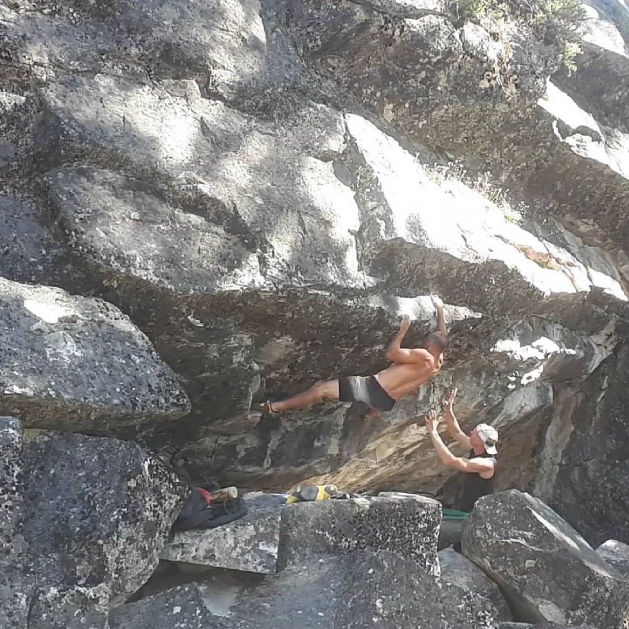 Climbing Beta video of climbers on Full Scrub v7 in Kelowna with undefined beta videos in KAYA, the climber's app - where climbers can log and track their ascents, progress, and connect with their local gym and outdoor climbing community.