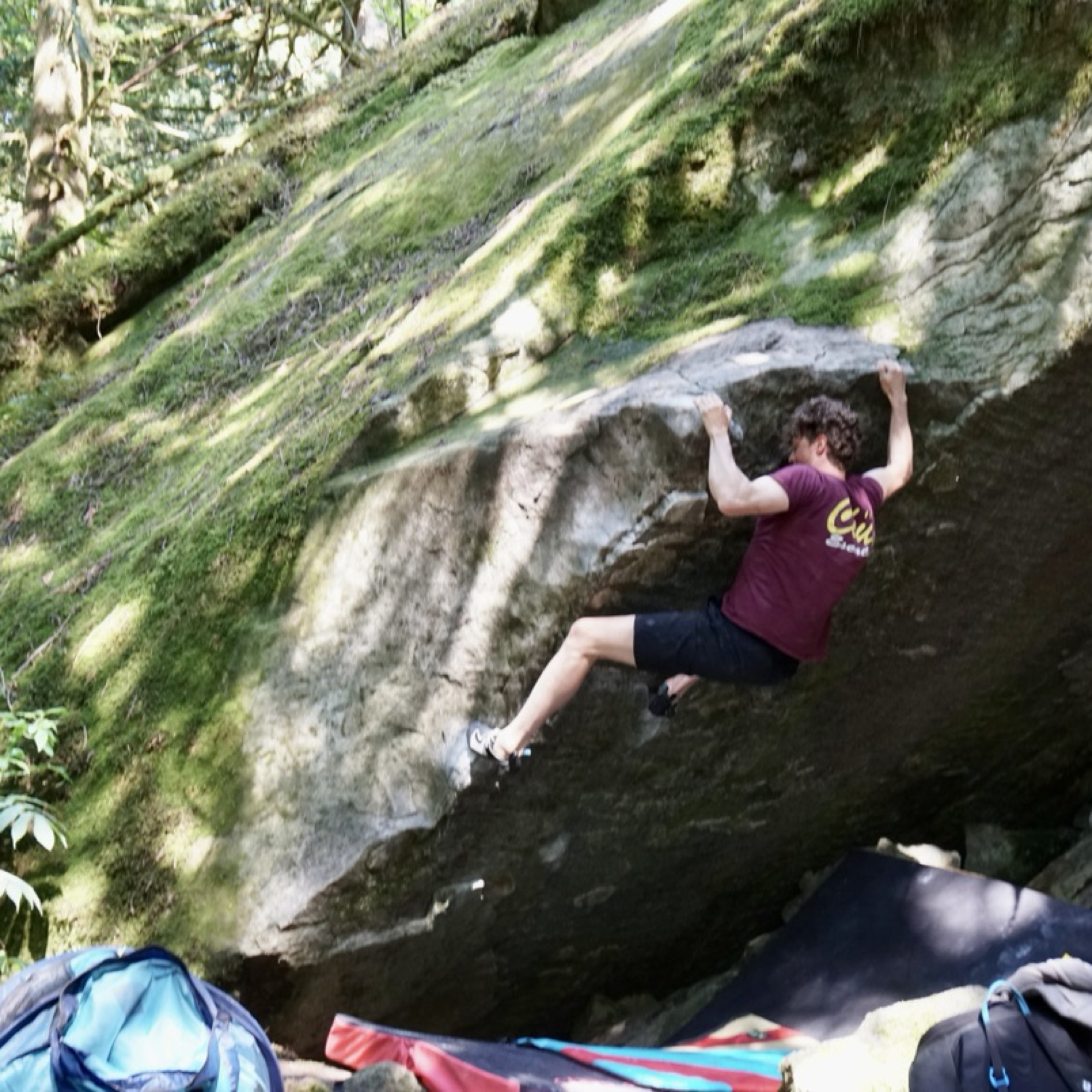 Climbing Beta video of climbers on Half Pint v5 in Fraser Valley with undefined beta videos in KAYA, the climber's app - where climbers can log and track their ascents, progress, and connect with their local gym and outdoor climbing community.