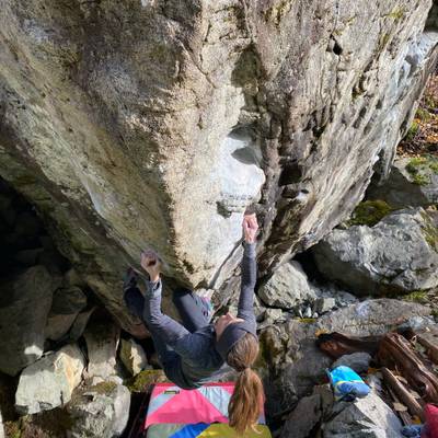 White Lion Low v10, Squamish - Beta Video from Bonzilla