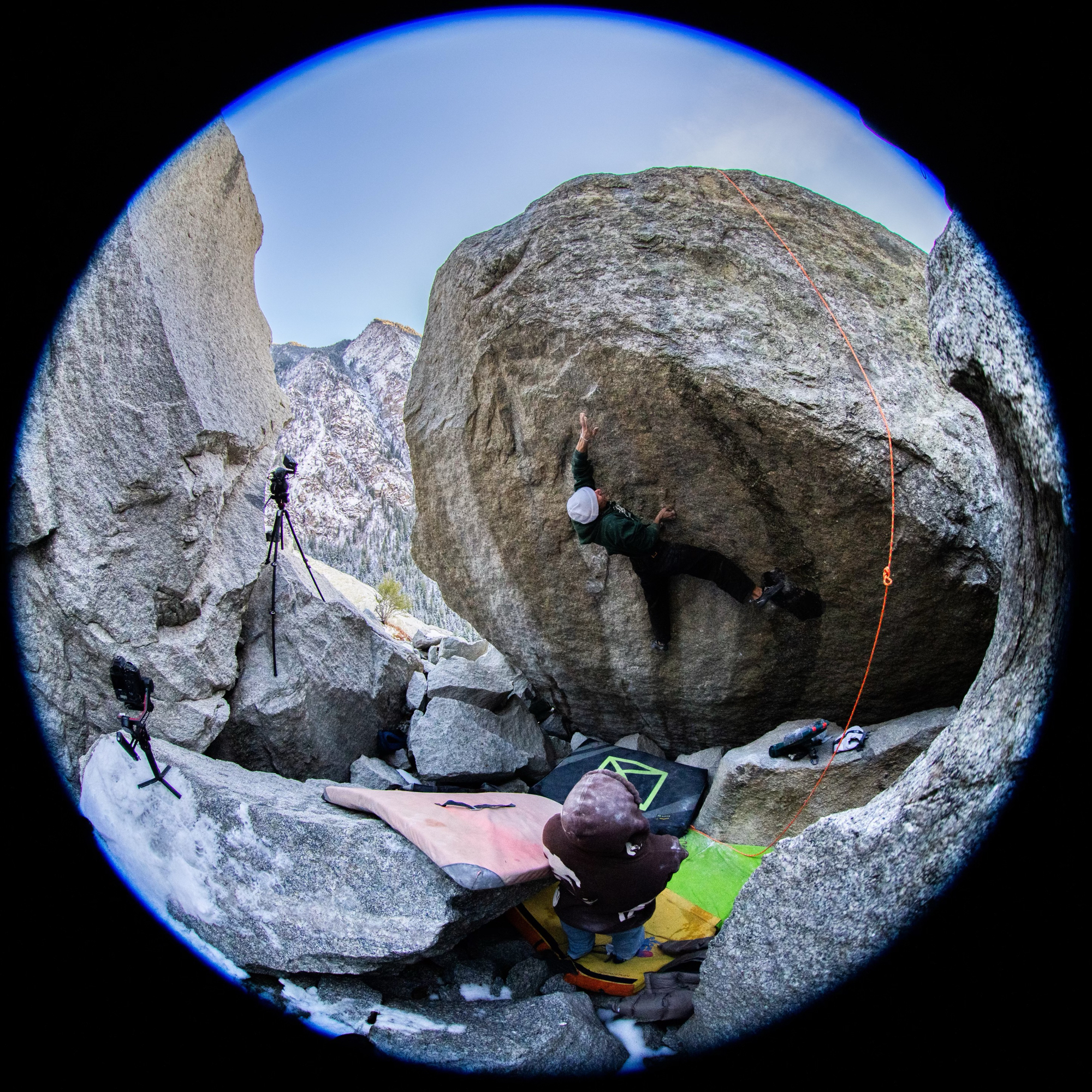 Climbing Beta video of climbers on The Doors of Perception v15 in Little Cottonwood Canyon with undefined beta videos in KAYA, the climber's app - where climbers can log and track their ascents, progress, and connect with their local gym and outdoor climbing community.