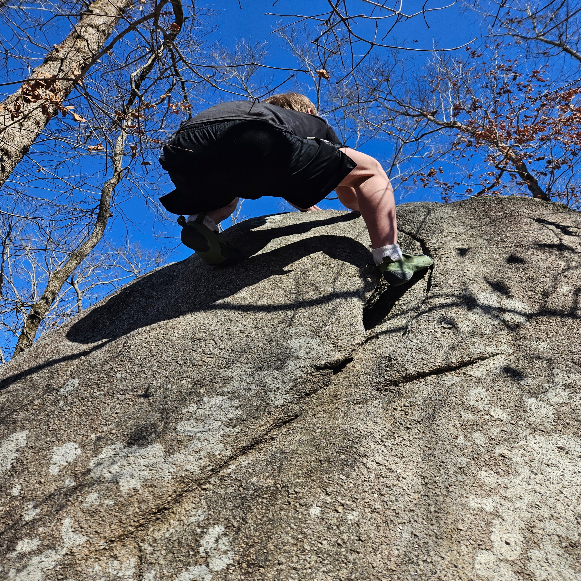 Climbing Beta video of climbers on The Other Side v1 in Boat Rock with undefined beta videos in KAYA, the climber's app - where climbers can log and track their ascents, progress, and connect with their local gym and outdoor climbing community.