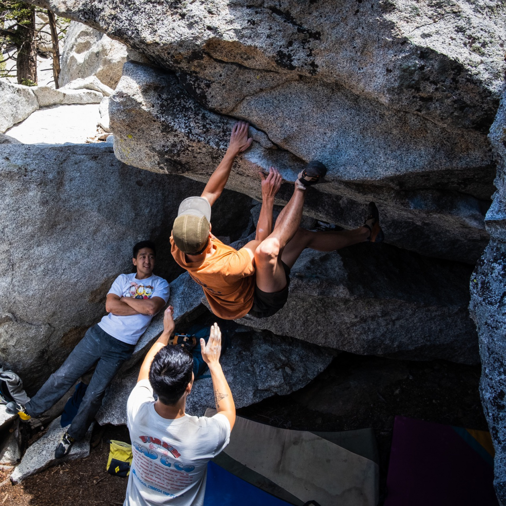 Climbing Beta video of climbers on Pit Boss v7 in Tramway with undefined beta videos in KAYA, the climber's app - where climbers can log and track their ascents, progress, and connect with their local gym and outdoor climbing community.