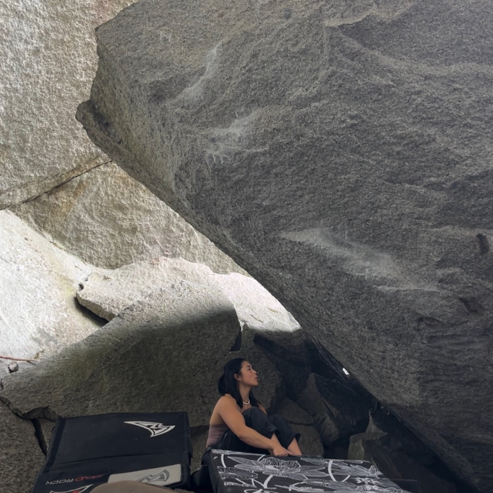 Climbing Beta video of climbers on Room Service v12 in Squamish with undefined beta videos in KAYA, the climber's app - where climbers can log and track their ascents, progress, and connect with their local gym and outdoor climbing community.
