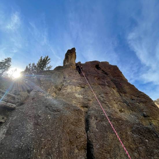 North Slab Crack 5.5, Smith Rock - Beta Video from CABcan
