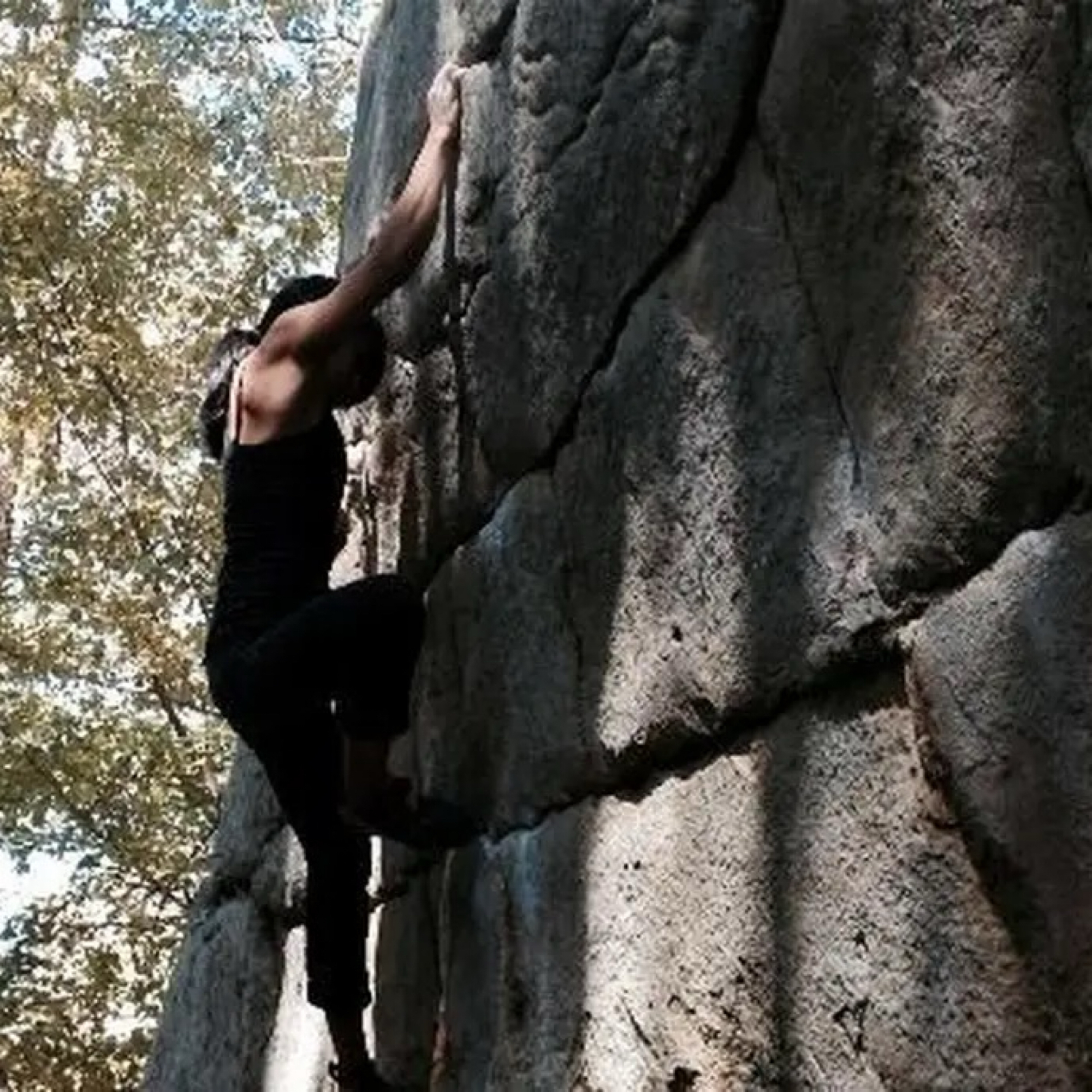Climbing Beta video of climbers on I Think I Can v9 in Stone Fort with undefined beta videos in KAYA, the climber's app - where climbers can log and track their ascents, progress, and connect with their local gym and outdoor climbing community.