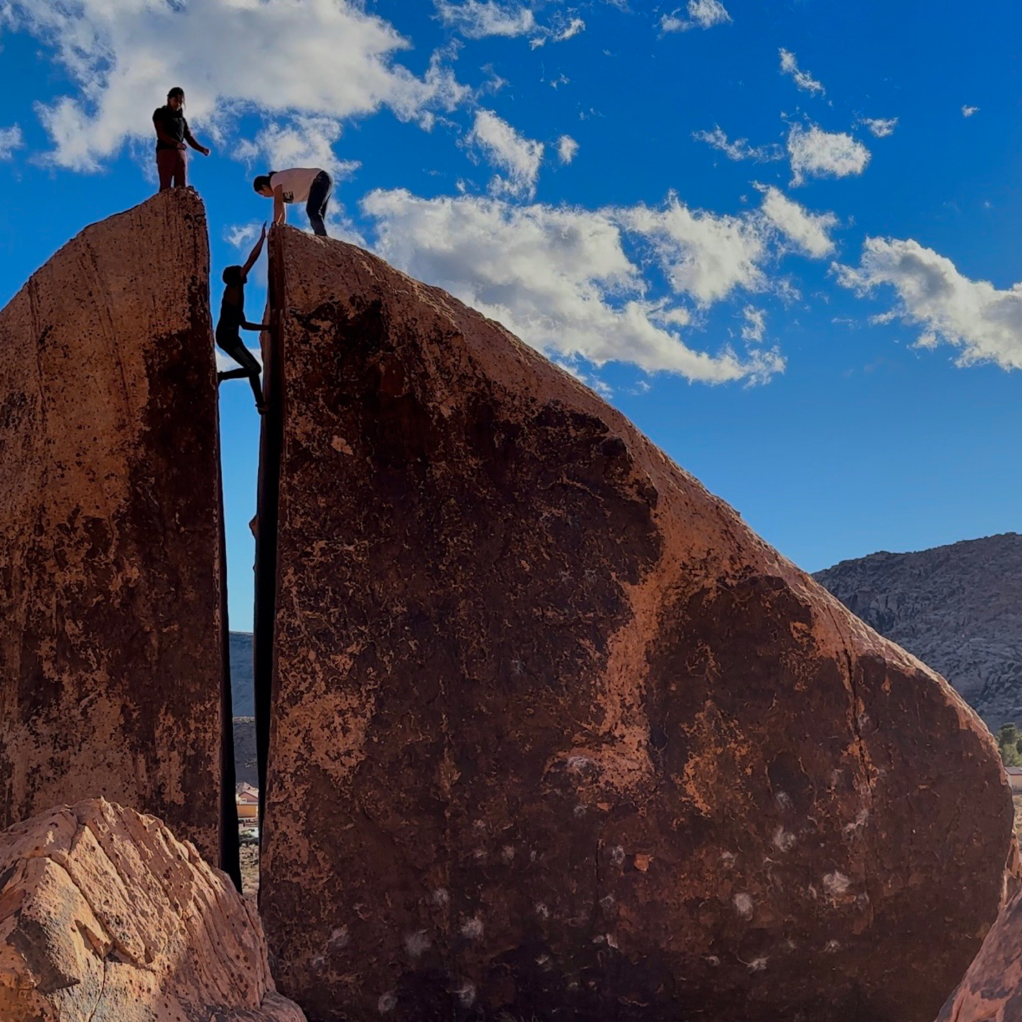 Climbing Beta video of climbers on Plumber's Crack v1 in Red Rock with undefined beta videos in KAYA, the climber's app - where climbers can log and track their ascents, progress, and connect with their local gym and outdoor climbing community.