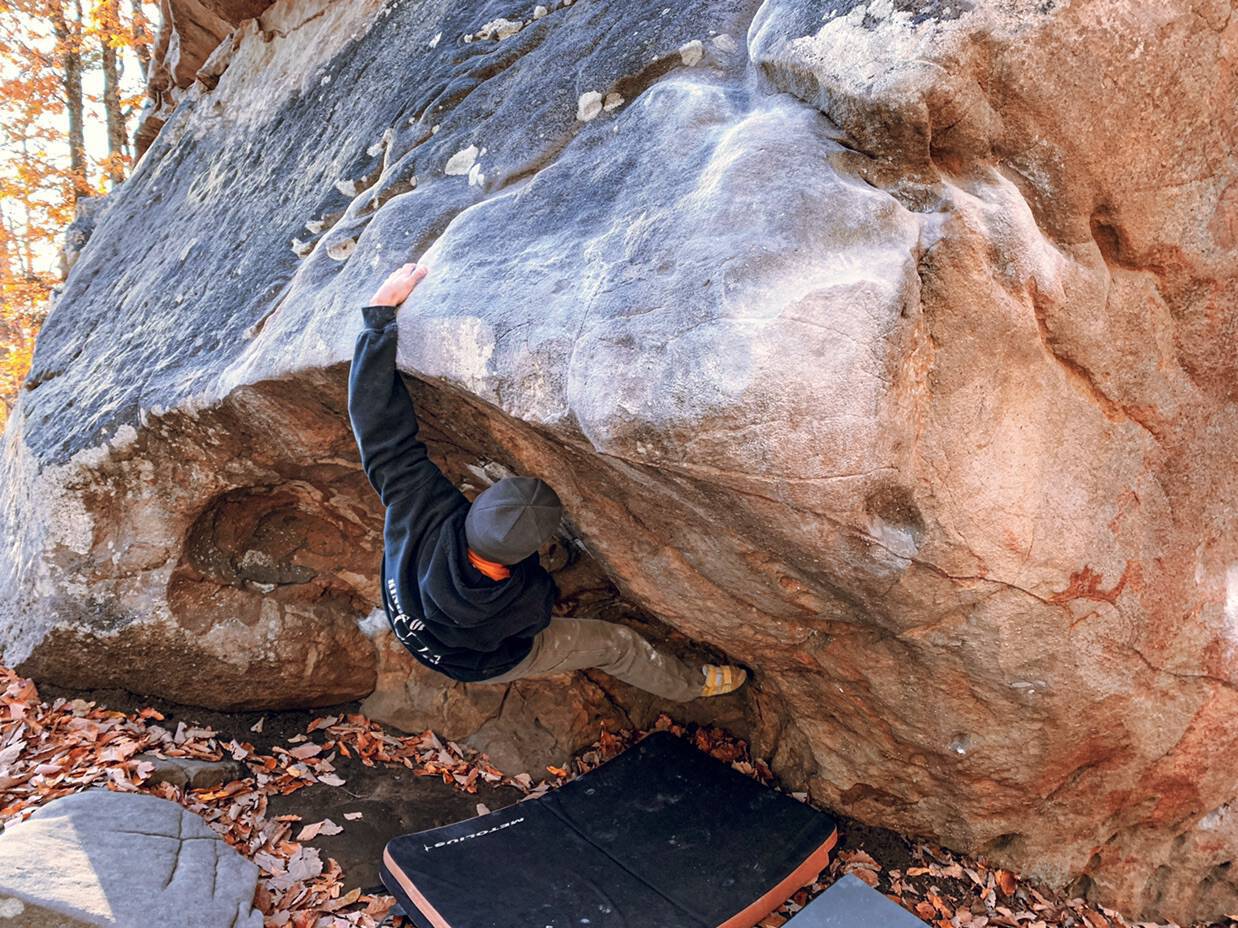 Climbing Beta video of climbers on The Sternum v5 in Stone Fort with undefined beta videos in KAYA, the climber's app - where climbers can log and track their ascents, progress, and connect with their local gym and outdoor climbing community.