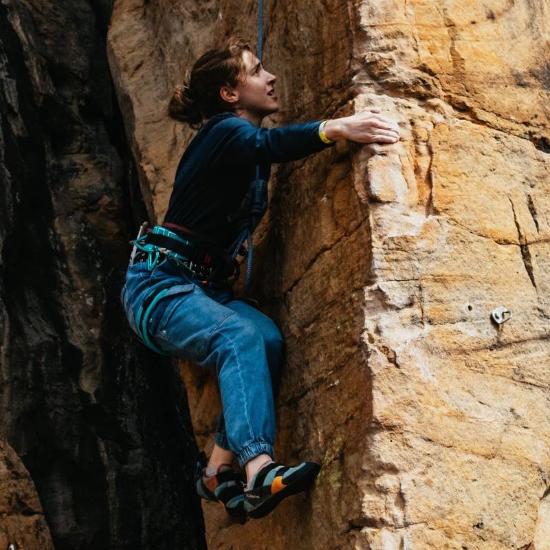 Commodus 5.10a, Horseshoe Canyon Ranch - Beta Video from AmandaCole