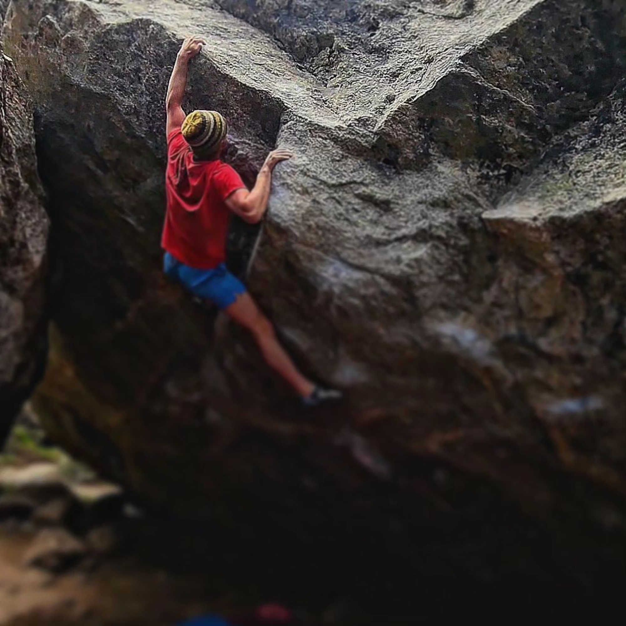 Climbing Beta video of climbers on Bierstadt v10 in Mt. Blue Sky with undefined beta videos in KAYA, the climber's app - where climbers can log and track their ascents, progress, and connect with their local gym and outdoor climbing community.