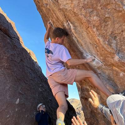 Babyface v7, Hueco Tanks - Beta Video from BetaShark1028