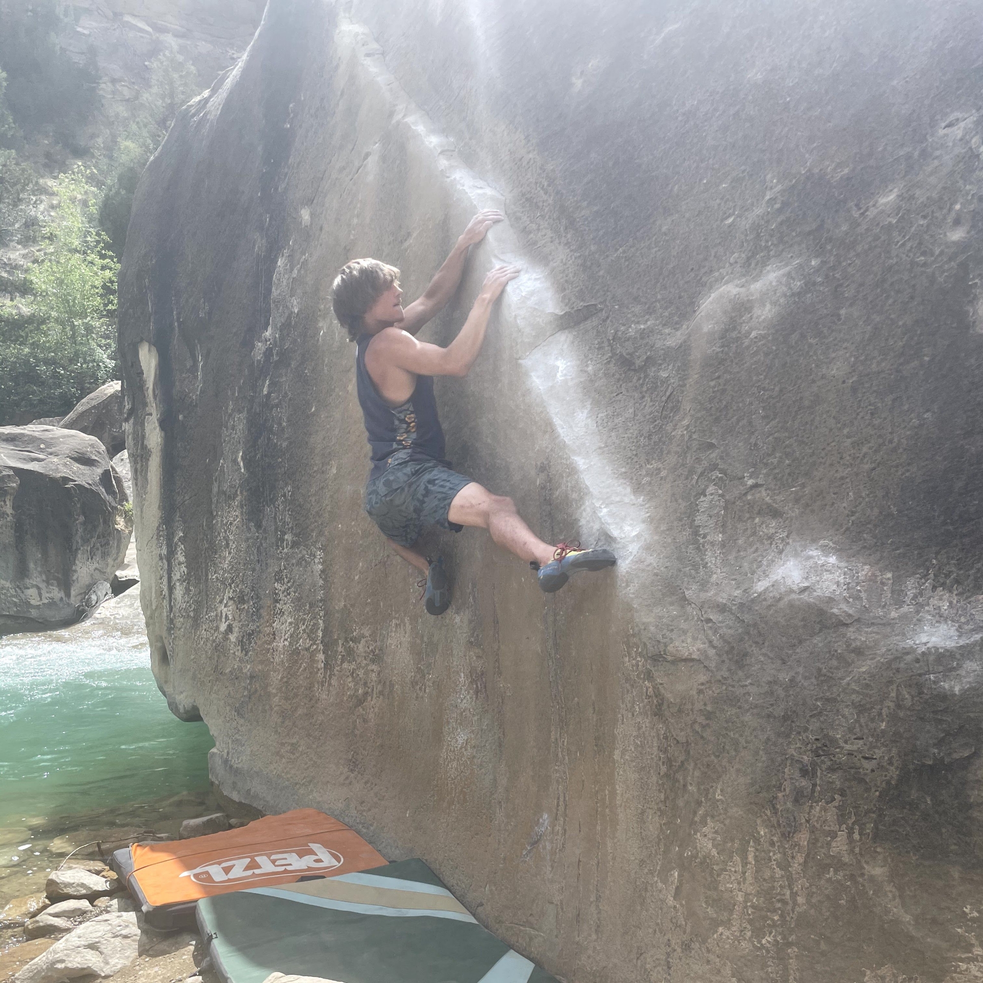 Climbing Beta video of climbers on The Angler v2 in Joe's Valley with undefined beta videos in KAYA, the climber's app - where climbers can log and track their ascents, progress, and connect with their local gym and outdoor climbing community.