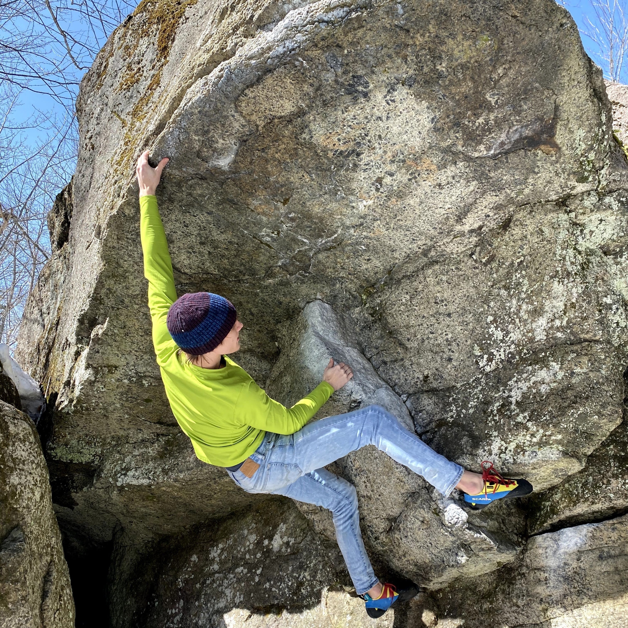 Climbing Beta video of climbers on Great Roof of China v4 in Adirondacks with undefined beta videos in KAYA, the climber's app - where climbers can log and track their ascents, progress, and connect with their local gym and outdoor climbing community.
