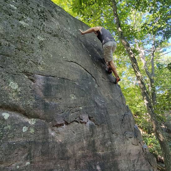 Stairway v0, Devil's Lake - Beta Video from ClimbCrewDad