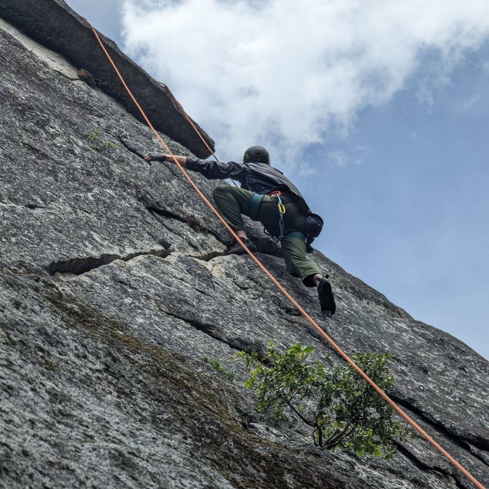 Church Bowl Lieback 5.8, Yosemite Valley - Beta Video from ewoo