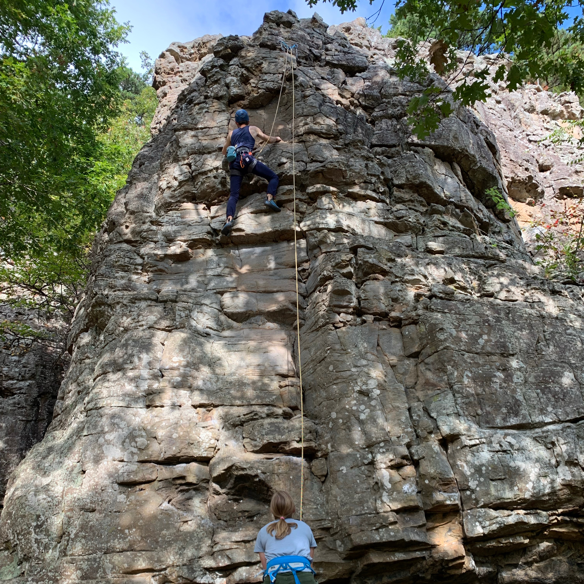 Climbing Beta video of climbers on Hanging Judge 5.6 in Horseshoe Canyon Ranch with undefined beta videos in KAYA, the climber's app - where climbers can log and track their ascents, progress, and connect with their local gym and outdoor climbing community.