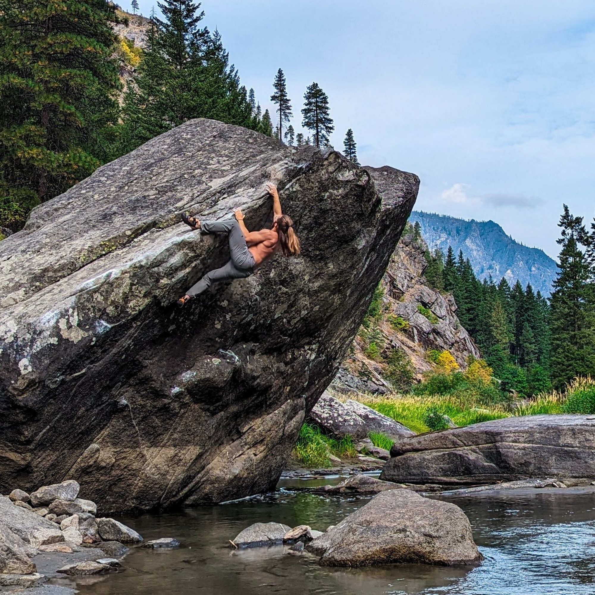 Climbing Beta video of climbers on Beach Arete v2 in Leavenworth with undefined beta videos in KAYA, the climber's app - where climbers can log and track their ascents, progress, and connect with their local gym and outdoor climbing community.