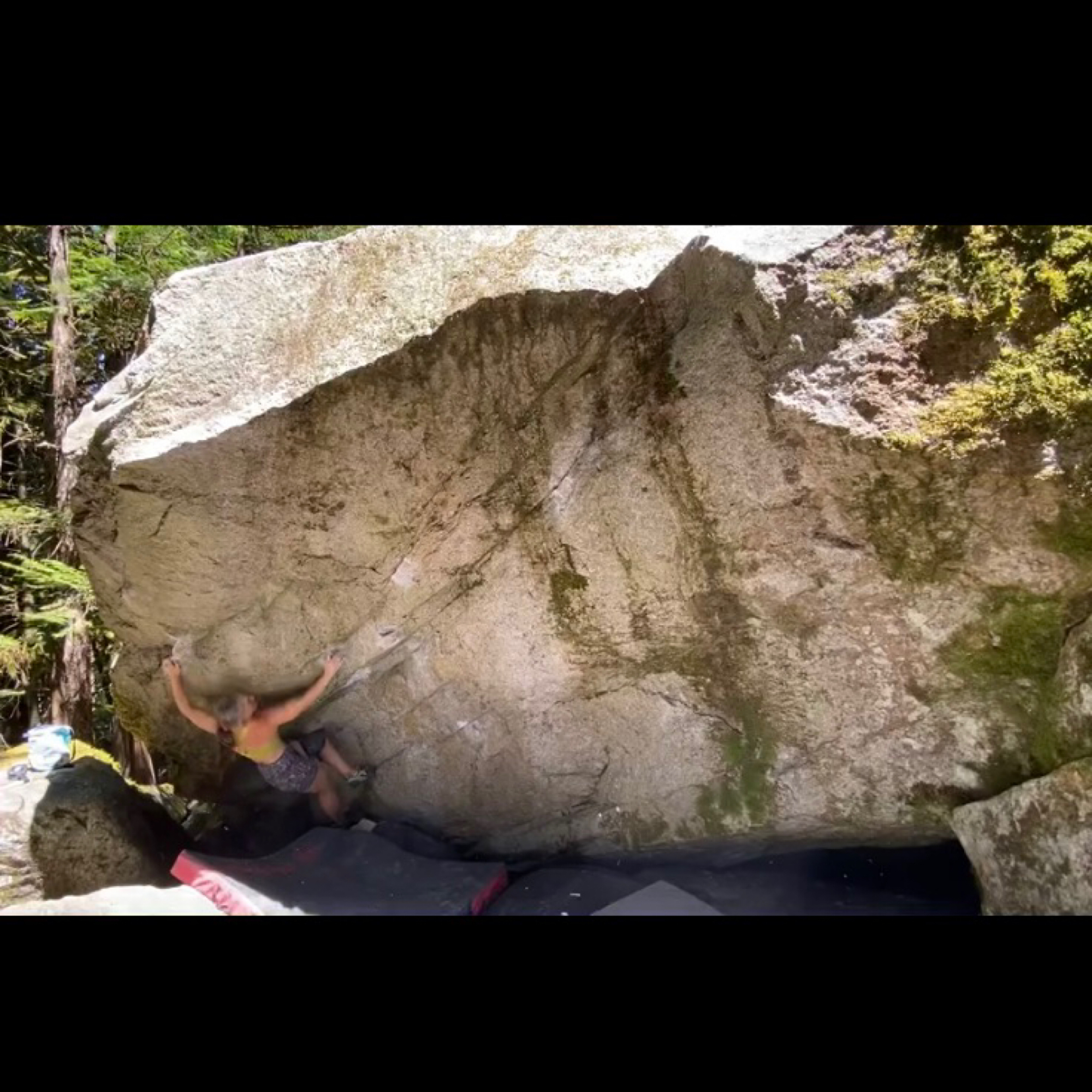 Climbing Beta video of climbers on Super Sirius v9 in Squamish with undefined beta videos in KAYA, the climber's app - where climbers can log and track their ascents, progress, and connect with their local gym and outdoor climbing community.