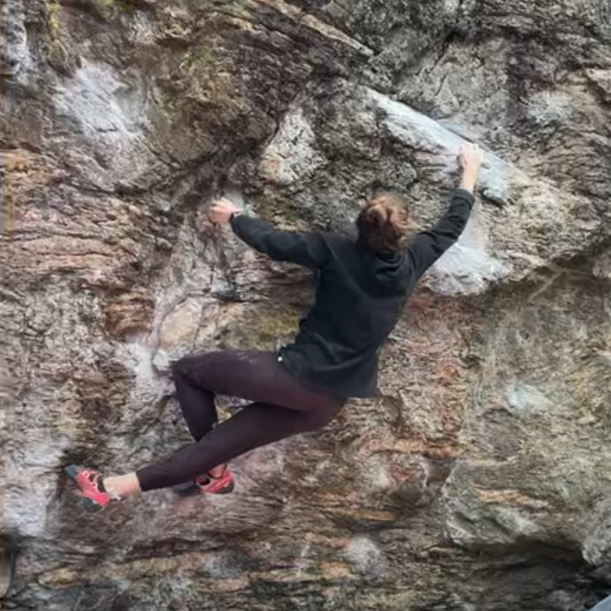 Climbing Beta video of climbers on Rainbow in the Dark v9 in Guanella Pass with undefined beta videos in KAYA, the climber's app - where climbers can log and track their ascents, progress, and connect with their local gym and outdoor climbing community.