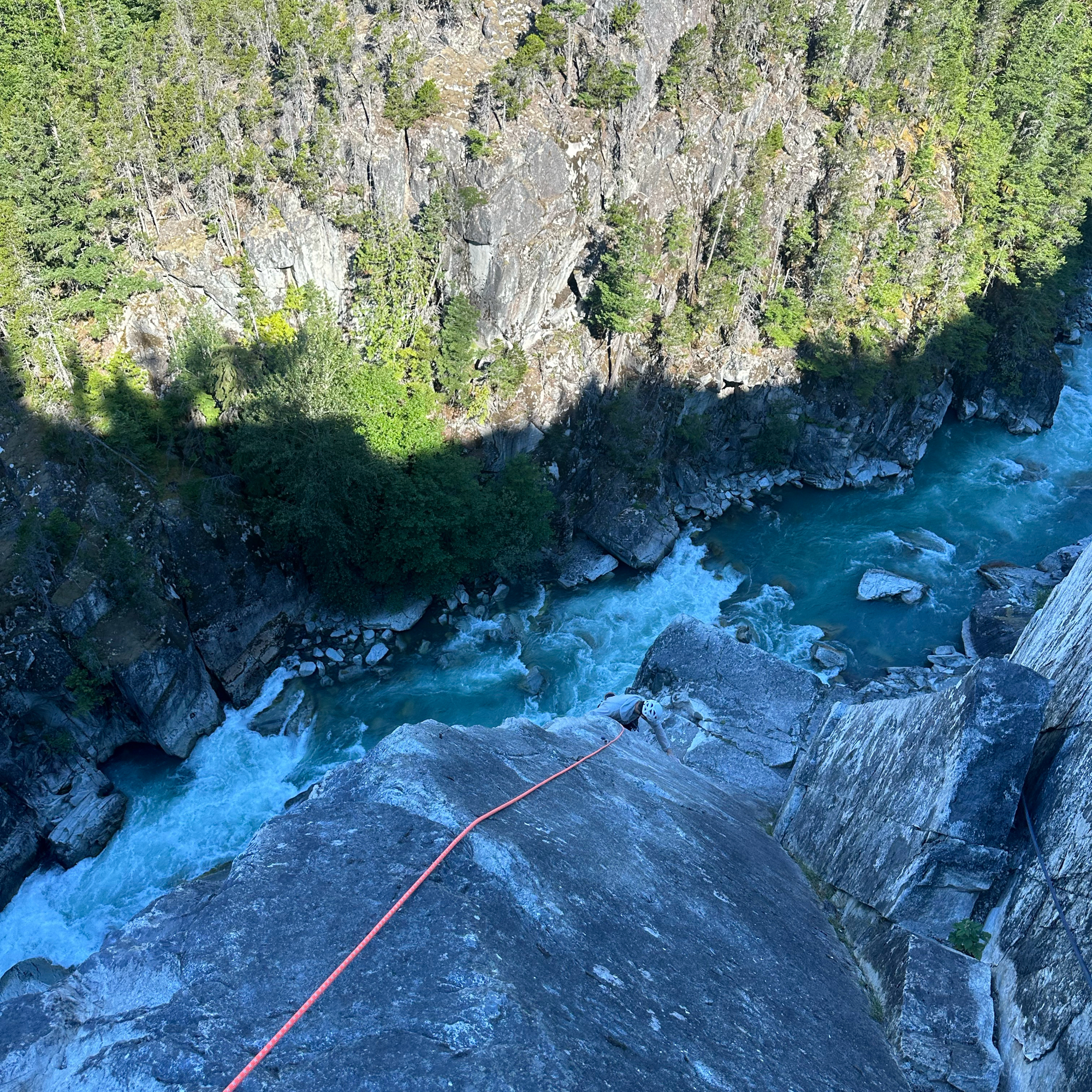 Climbing Beta video of climbers on Star Chek 5.9 in Squamish with undefined beta videos in KAYA, the climber's app - where climbers can log and track their ascents, progress, and connect with their local gym and outdoor climbing community.