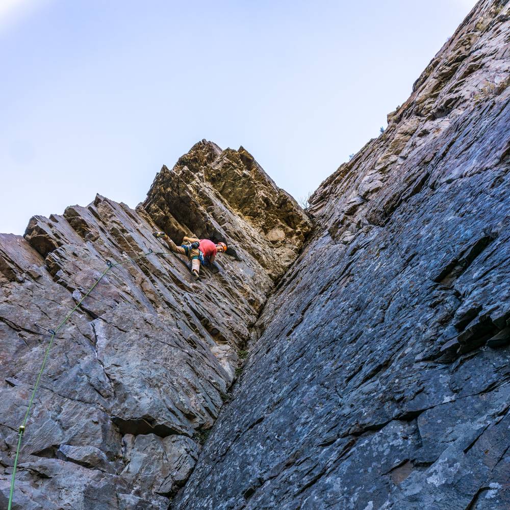 Chambered Nautilus 5.10a, Big Cottonwood Canyon - Beta Video from ClimbCrewDad