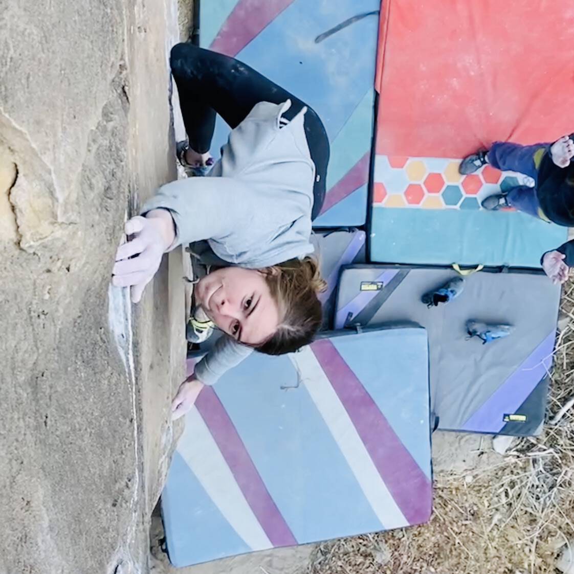 Climbing Beta video of climbers on Gatorade v5 in Joe's Valley with undefined beta videos in KAYA, the climber's app - where climbers can log and track their ascents, progress, and connect with their local gym and outdoor climbing community.