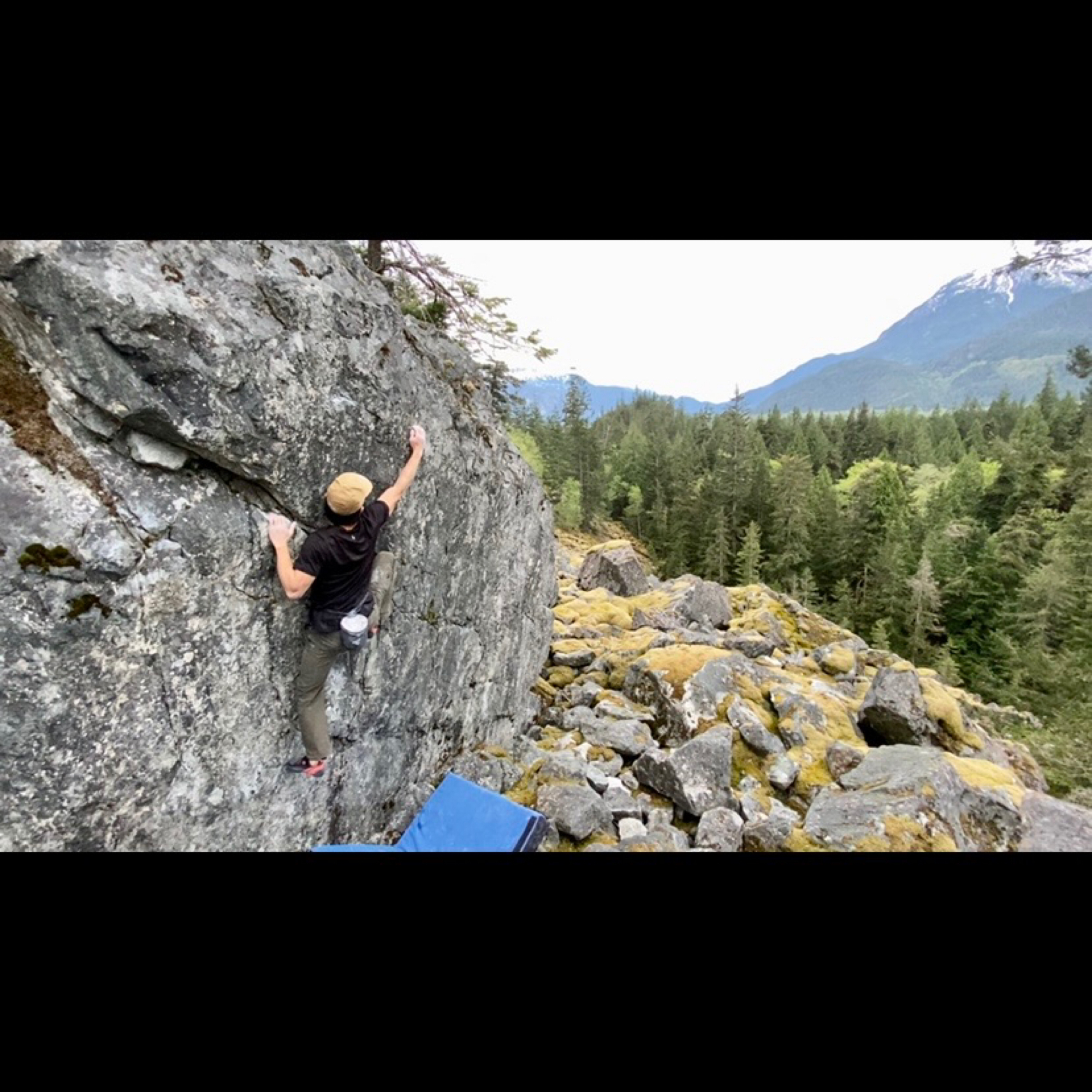 Climbing Beta video of climbers on The Amulet v6 in Squamish with undefined beta videos in KAYA, the climber's app - where climbers can log and track their ascents, progress, and connect with their local gym and outdoor climbing community.