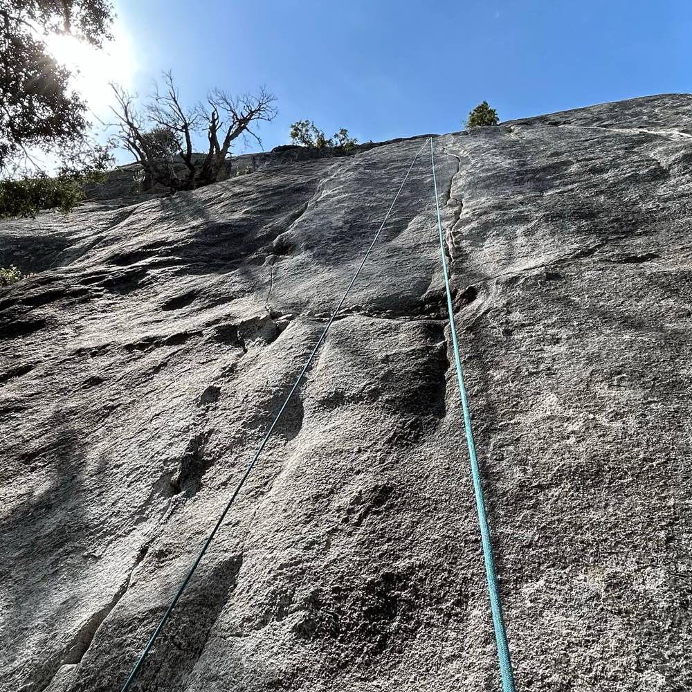 Lazy Bum 5.10d, Yosemite Valley - Beta Video from tantofish