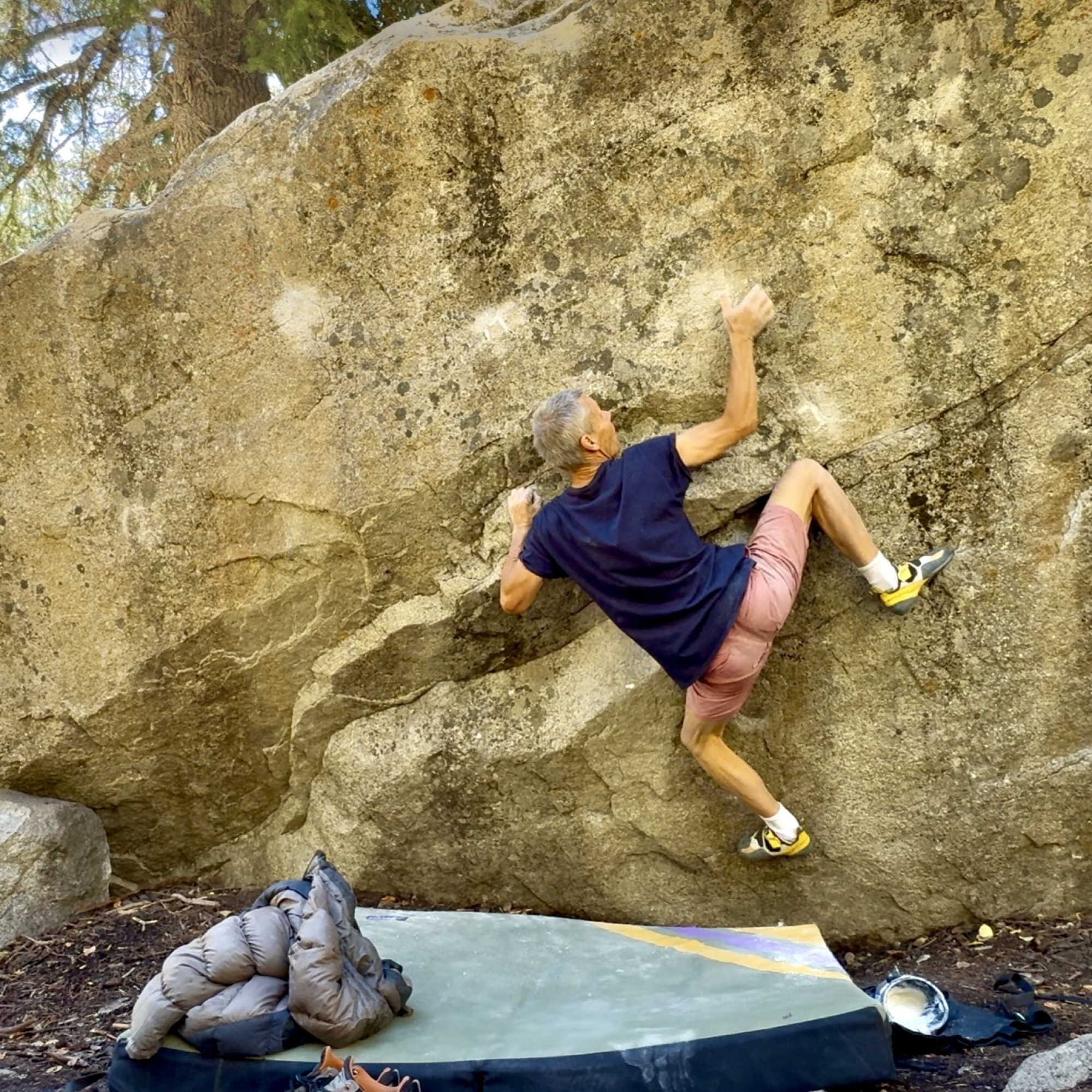 Climbing Beta video of climbers on Head On v6 in Little Cottonwood Canyon with undefined beta videos in KAYA, the climber's app - where climbers can log and track their ascents, progress, and connect with their local gym and outdoor climbing community.