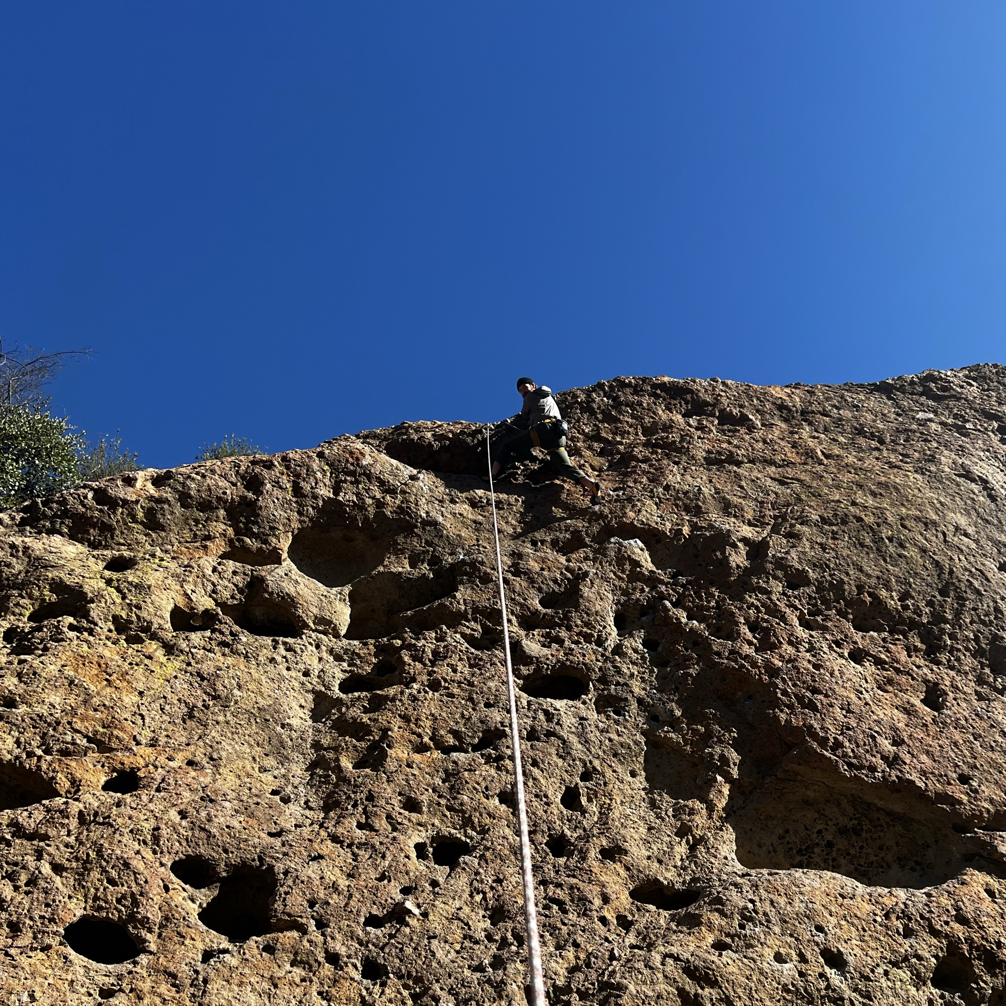 Climbing Beta video of climbers on Christmas pump 5.10b in Malibu with undefined beta videos in KAYA, the climber's app - where climbers can log and track their ascents, progress, and connect with their local gym and outdoor climbing community.