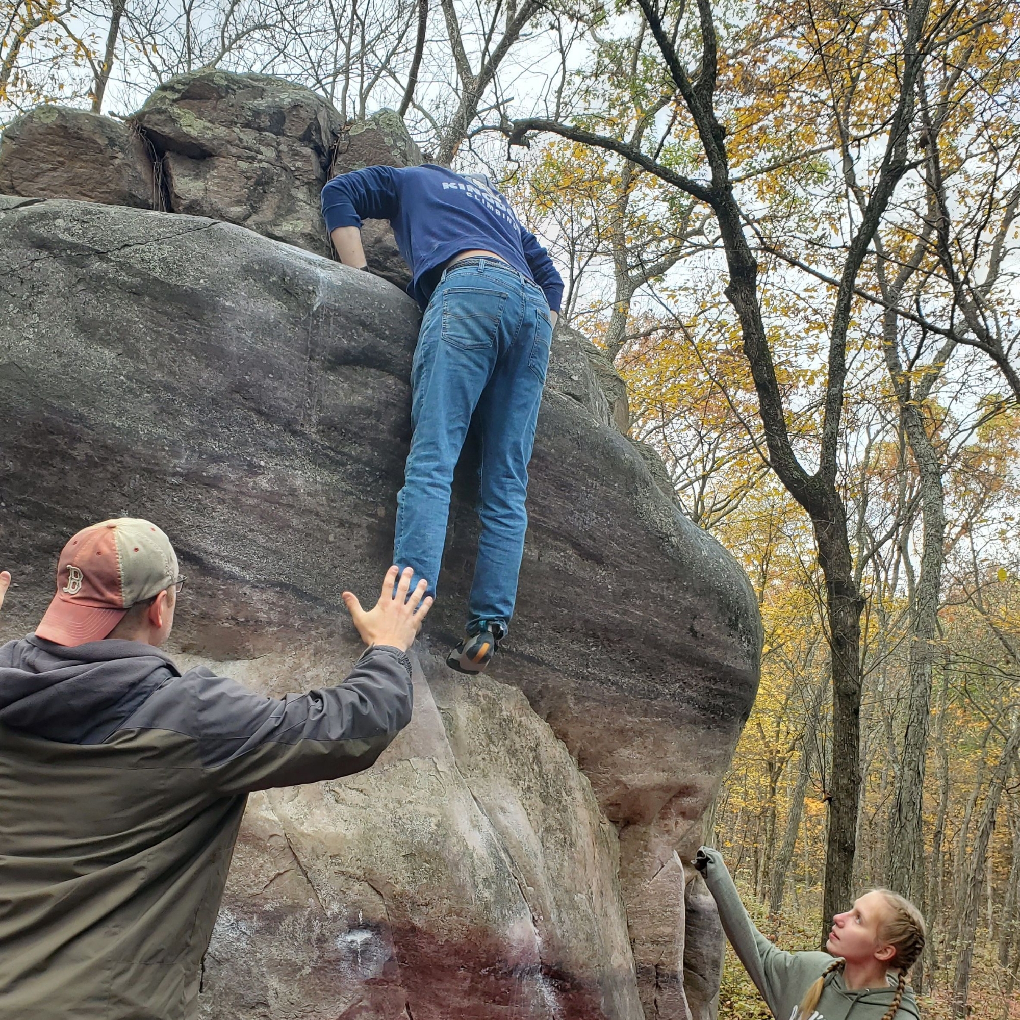 Climbing Beta video of climbers on Pocket Problem v2 in Devil's Lake with undefined beta videos in KAYA, the climber's app - where climbers can log and track their ascents, progress, and connect with their local gym and outdoor climbing community.