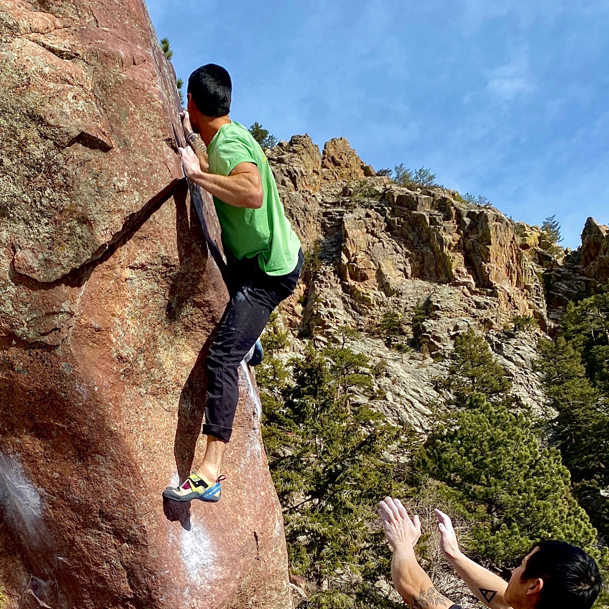 Climbing Beta video of climbers on Resonated v8 in Eldorado Canyon with undefined beta videos in KAYA, the climber's app - where climbers can log and track their ascents, progress, and connect with their local gym and outdoor climbing community.