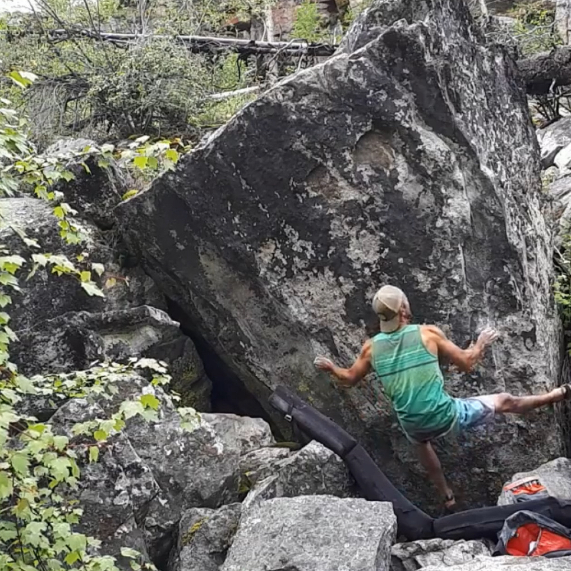 Climbing Beta video of climbers on Astronaut Underwear Low v7 in Kelowna with undefined beta videos in KAYA, the climber's app - where climbers can log and track their ascents, progress, and connect with their local gym and outdoor climbing community.