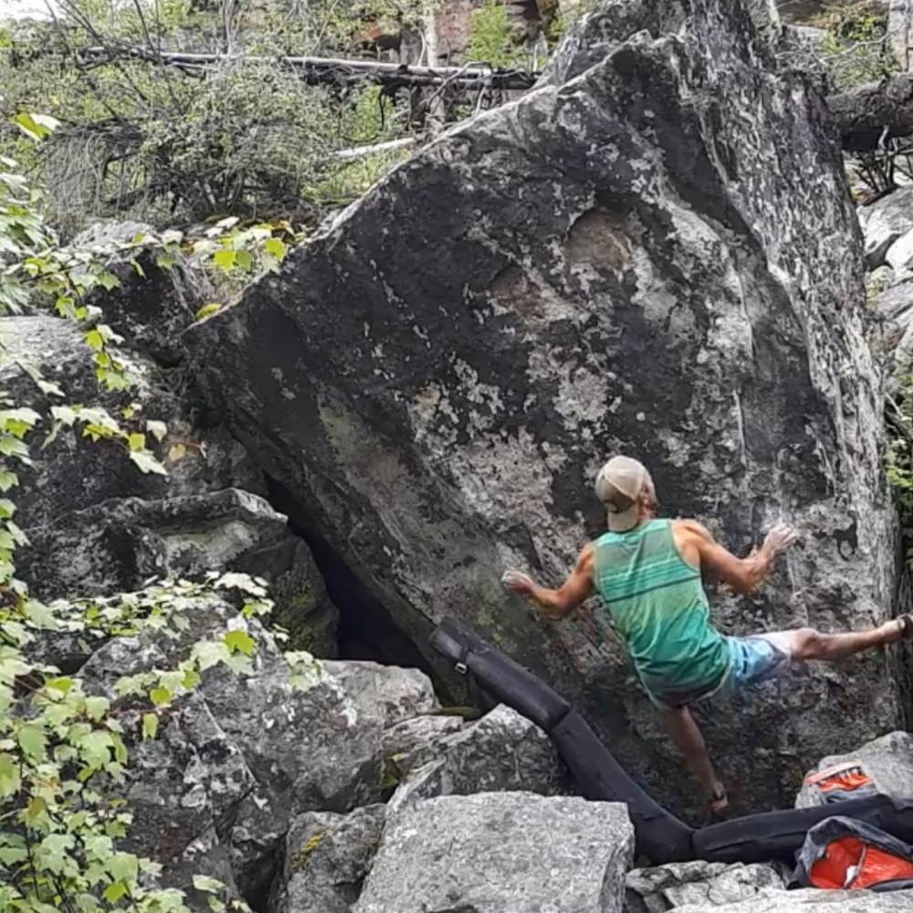 Astronaut Underwear Low v7, Kelowna - Beta Video from Ericthe7