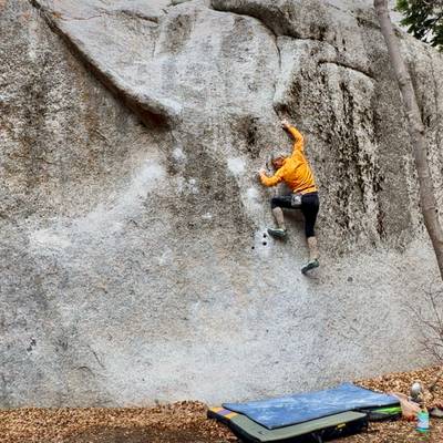Huge v9, Little Cottonwood Canyon - Beta Video from EricZschiesche