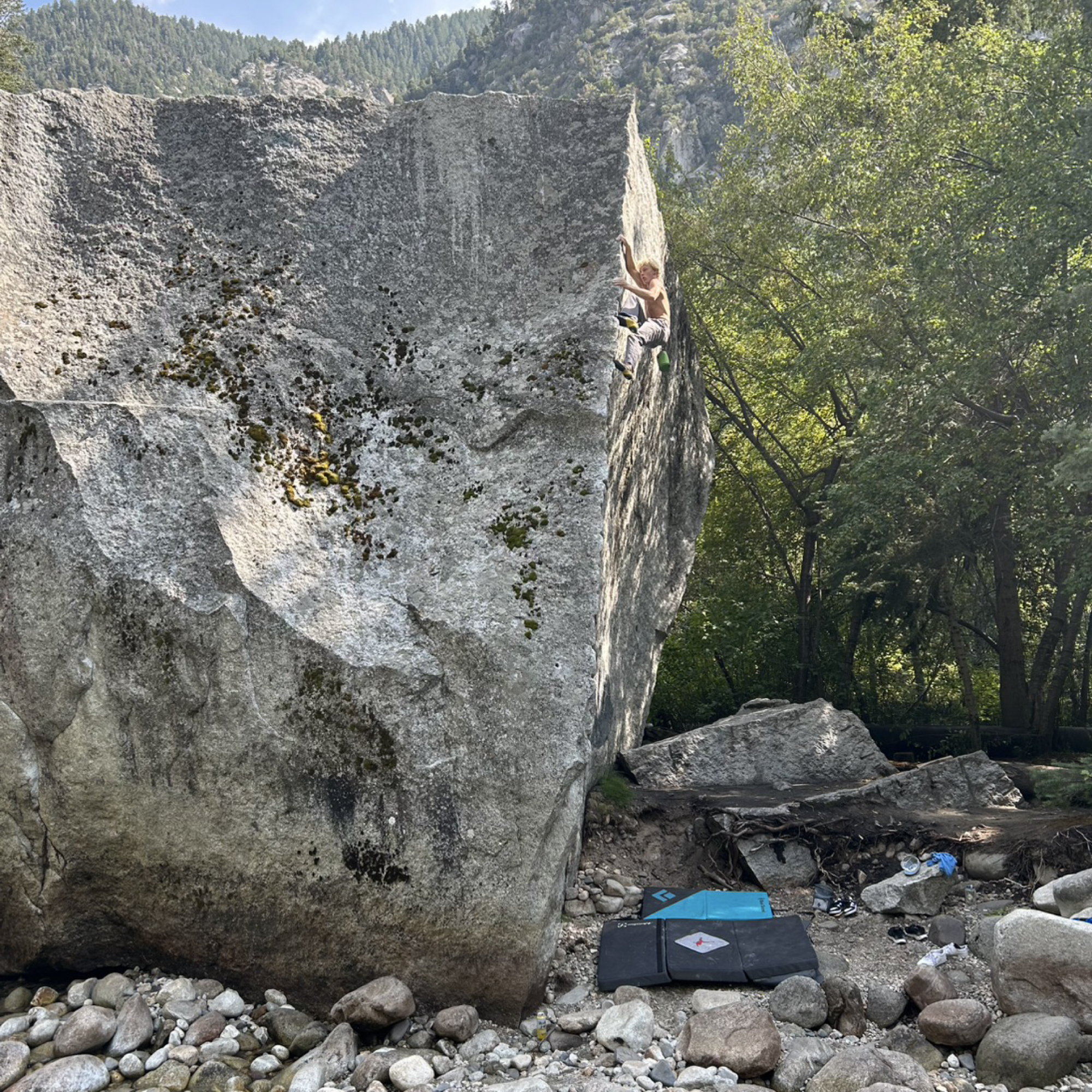 Climbing Beta video of climbers on The Big Guy v3 in Little Cottonwood Canyon with undefined beta videos in KAYA, the climber's app - where climbers can log and track their ascents, progress, and connect with their local gym and outdoor climbing community.