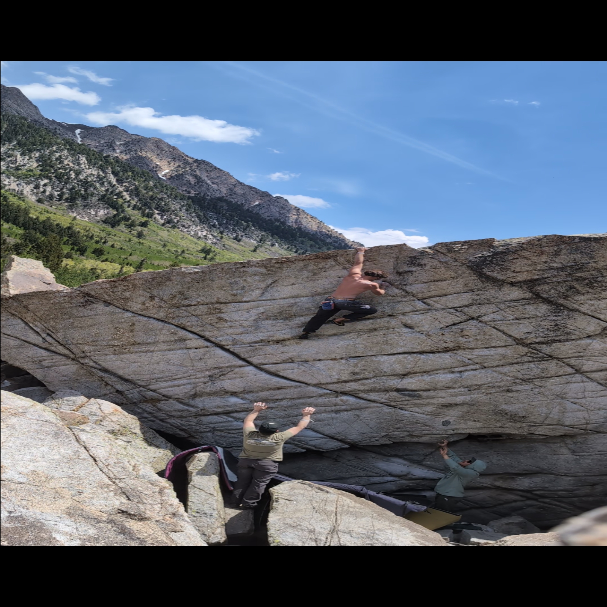 Climbing Beta video of climbers on Mom v3 in Little Cottonwood Canyon with undefined beta videos in KAYA, the climber's app - where climbers can log and track their ascents, progress, and connect with their local gym and outdoor climbing community.