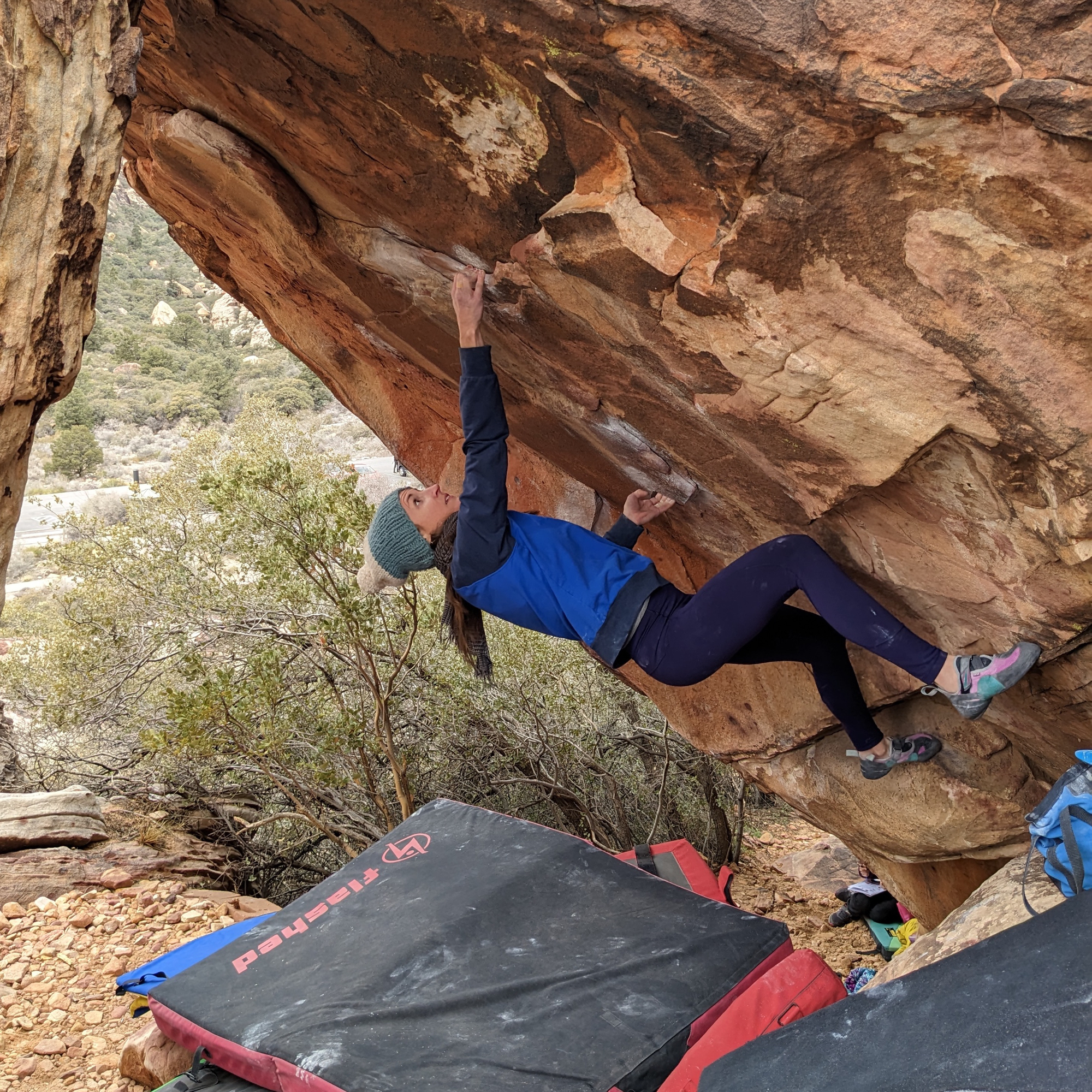 Climbing Beta video of climbers on Getaway v7 in Red Rock with undefined beta videos in KAYA, the climber's app - where climbers can log and track their ascents, progress, and connect with their local gym and outdoor climbing community.
