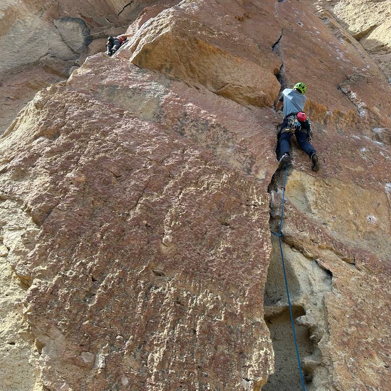 New Testament 5.10a, Smith Rock - Beta Video from MrSendr