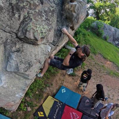 Red Right Hand v2, Stone Fort - Beta Video from MisterClimber