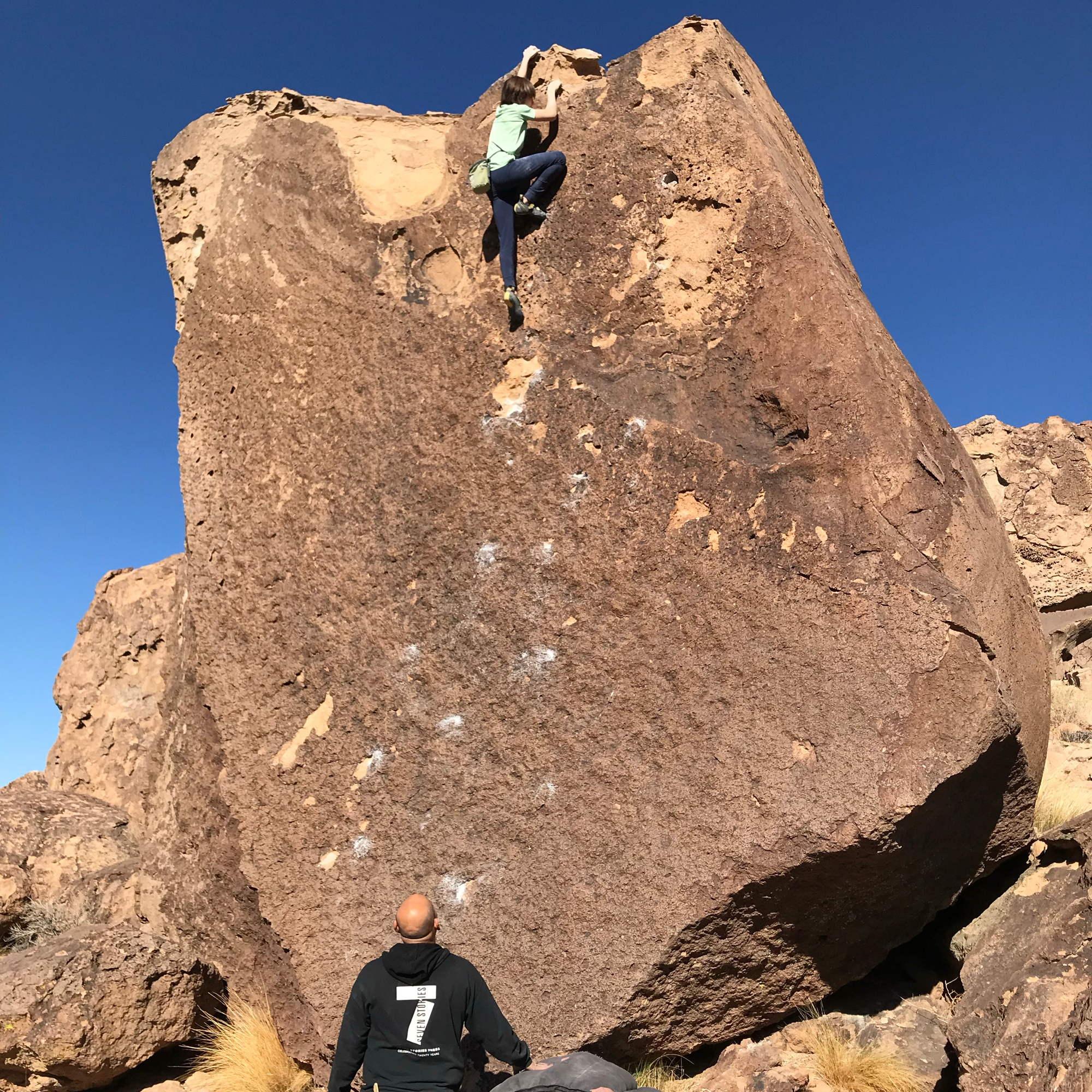 Climbing Beta video of climbers on Black Magic v3 in Bishop with undefined beta videos in KAYA, the climber's app - where climbers can log and track their ascents, progress, and connect with their local gym and outdoor climbing community.