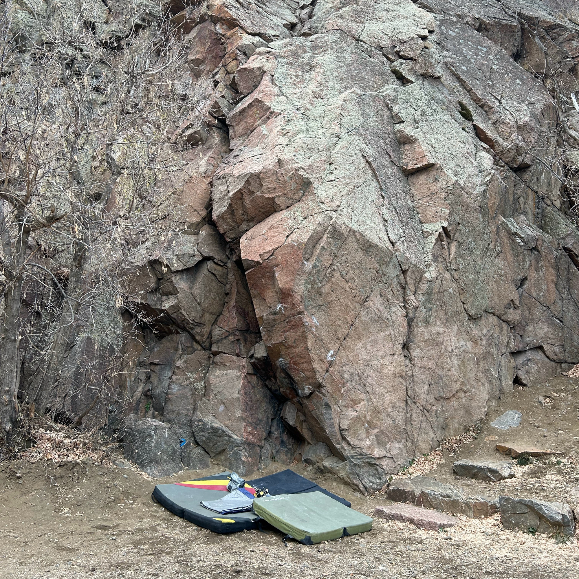 Climbing Beta video of climbers on Broma's Ponytail v7 in Clear Creek Canyon with undefined beta videos in KAYA, the climber's app - where climbers can log and track their ascents, progress, and connect with their local gym and outdoor climbing community.