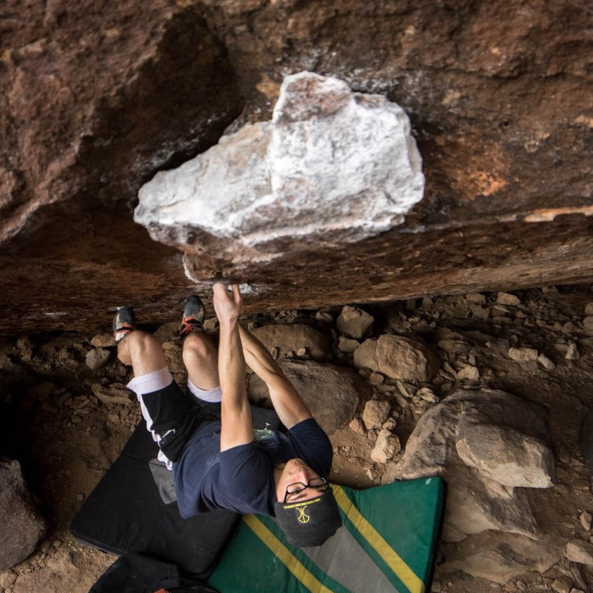 Climbing Beta video of climbers on Hobbit in a Blender v5 in Hueco Tanks with undefined beta videos in KAYA, the climber's app - where climbers can log and track their ascents, progress, and connect with their local gym and outdoor climbing community.