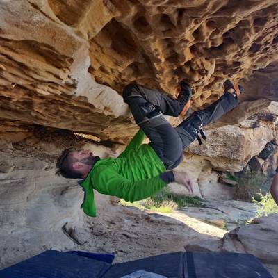Hobo Habitat v6, Moe's Valley - Beta Video from d.scott