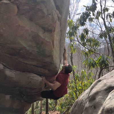 Uncle Dave's Porno Bin v5, New River Gorge - Beta Video from ianhikeandclimb