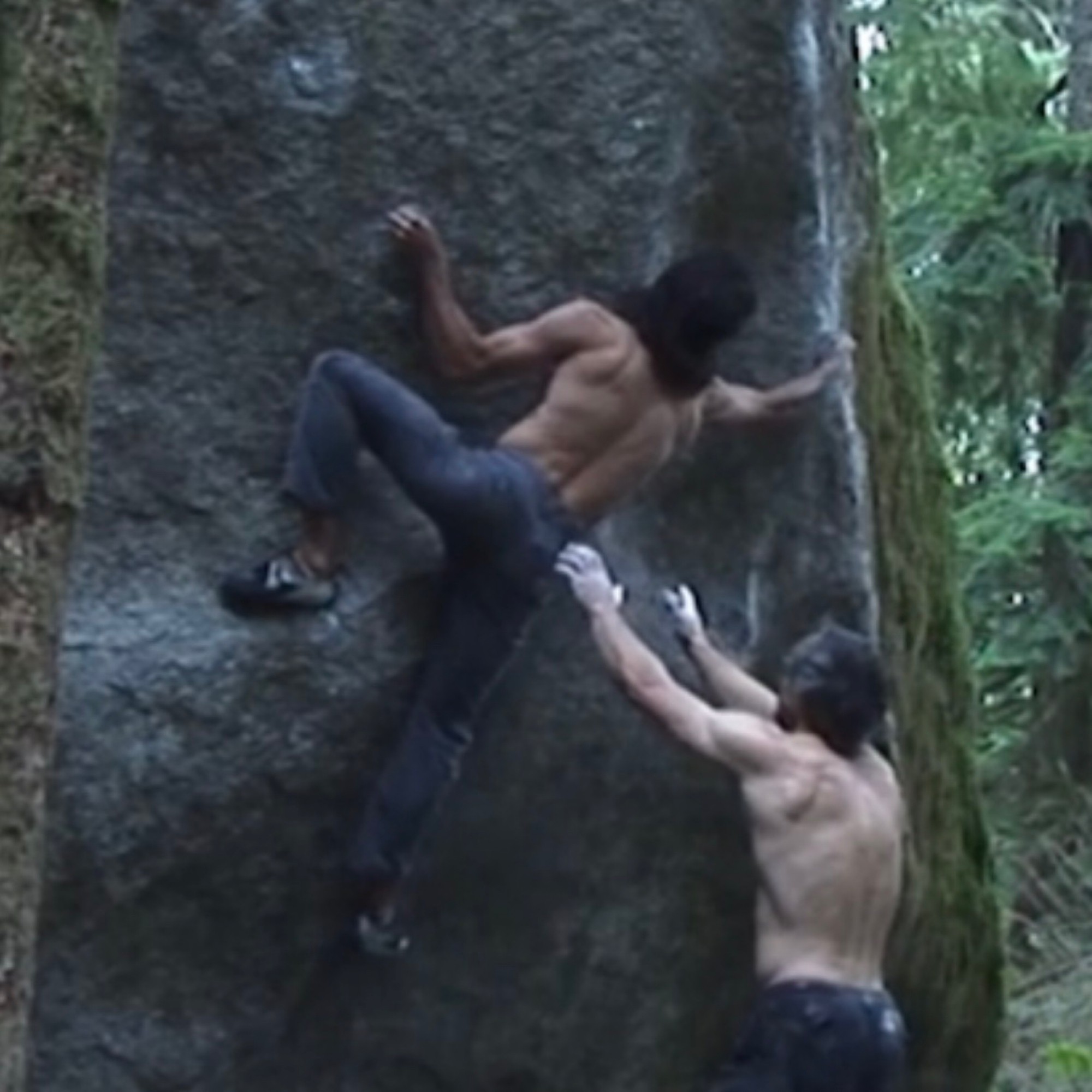 Climbing Beta video of climbers on Fool Me Once v14 in Squamish with undefined beta videos in KAYA, the climber's app - where climbers can log and track their ascents, progress, and connect with their local gym and outdoor climbing community.
