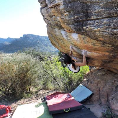 Weichei v10, Rocklands - Beta Video from clarky