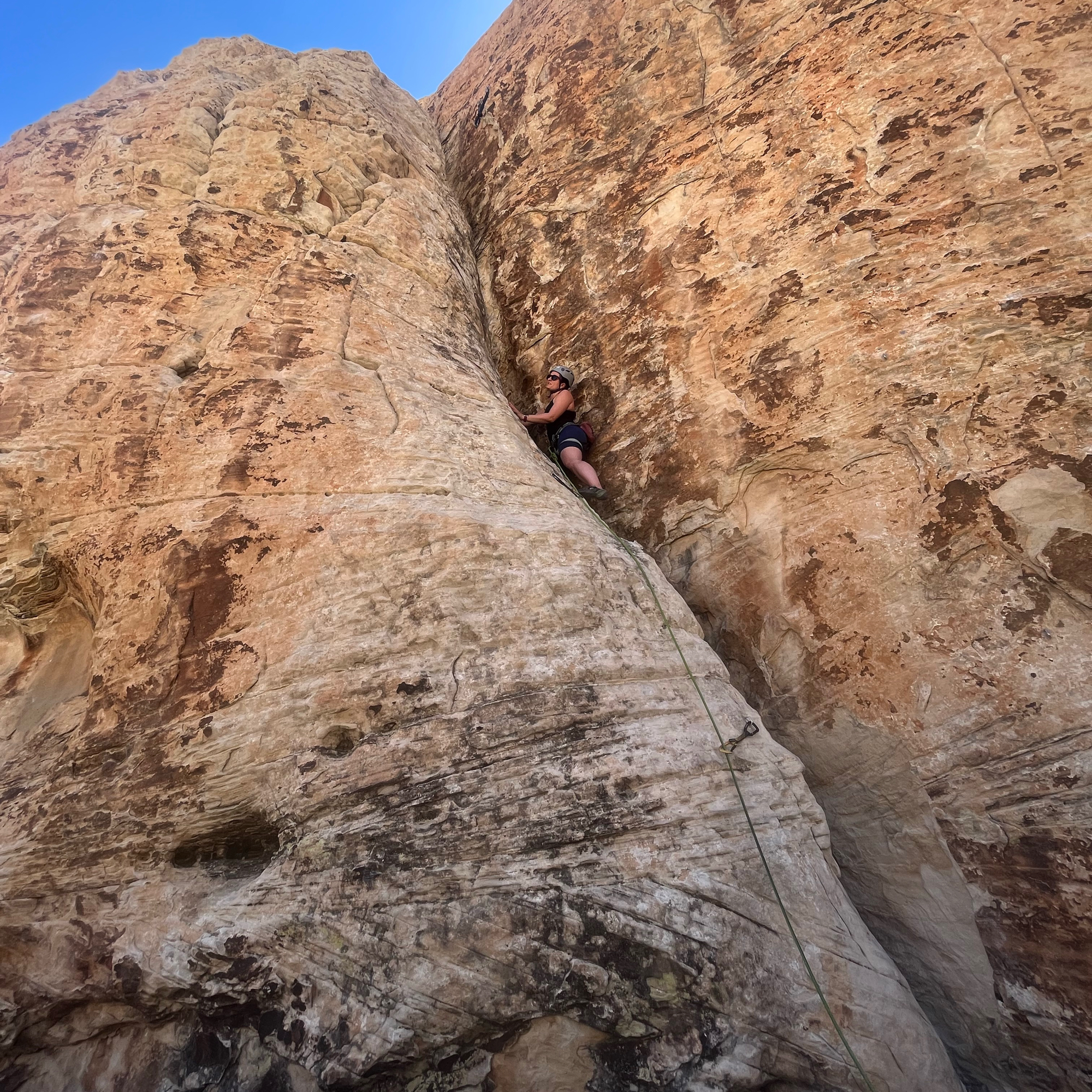 Climbing Beta video of climbers on XTZ 5.8 in Red Rock with undefined beta videos in KAYA, the climber's app - where climbers can log and track their ascents, progress, and connect with their local gym and outdoor climbing community.